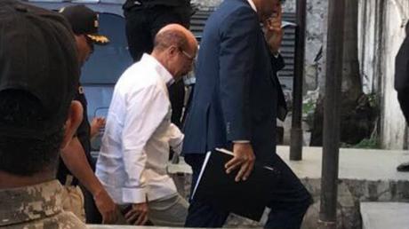 Tras su apresamiento,Temo renuncia como Ministro de Industria y Comercio