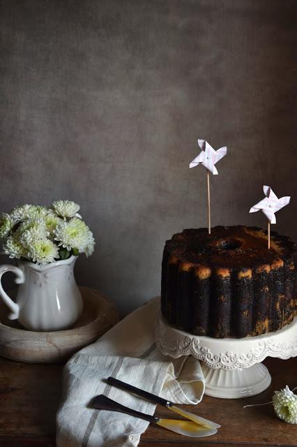 carrot-chocolate-bundt-cake, bundt-cake-de-zanahoria-y-chocolate
