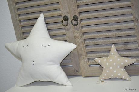 ESTRELLITAS EN BEIGE Y TOPITOS. #PROYECTOS EL BLOG DE JESS, SHOP.