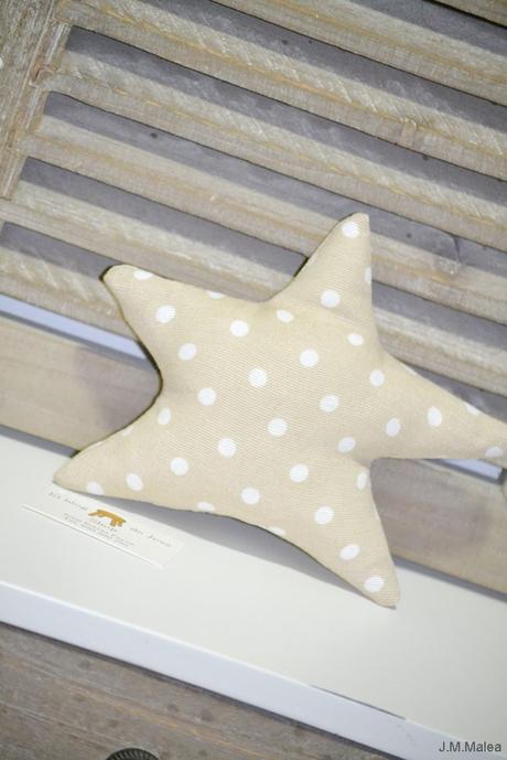 ESTRELLITAS EN BEIGE Y TOPITOS. #PROYECTOS EL BLOG DE JESS, SHOP.