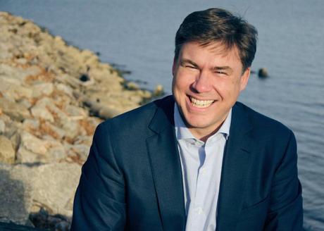 Renuncia el director de comunicaciones de la Casa Blanca