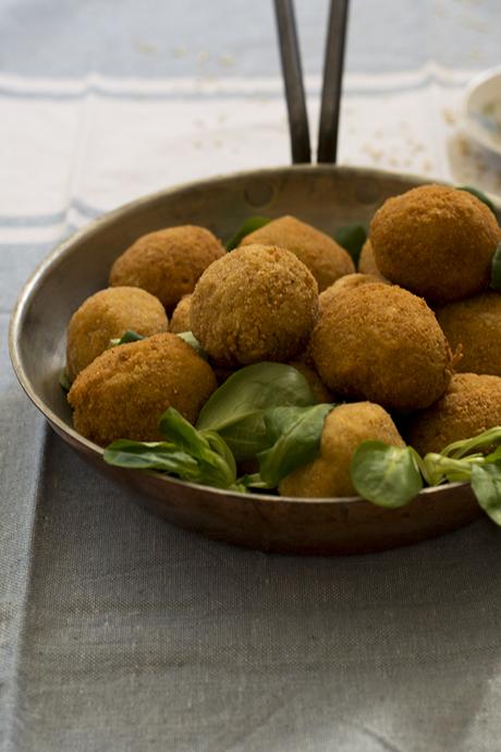 CROQUETAS DE QUINOA Y PARMESANO