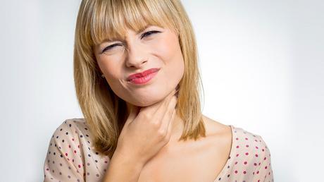 Cierre de garganta por la noche Cierre de garganta por la noche