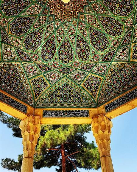 mezquitas de irán