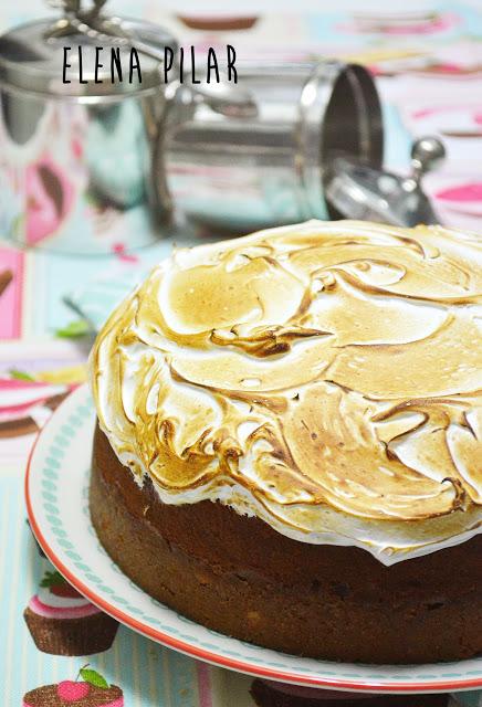 Cheesecake de chocolate blanco, lima y merengue