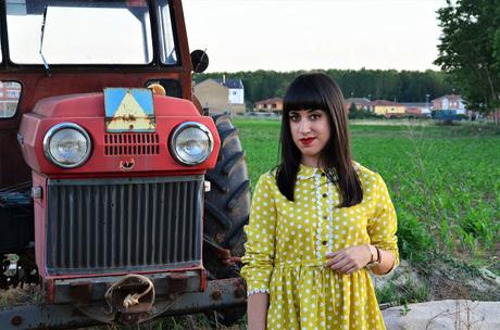 Vestido amarillo topos