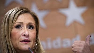 Cifuentes, en entredicho.