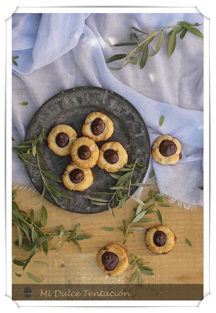 Rocas de Coco y Crema de Chocolate