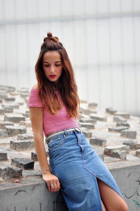 CROP TOP + FALDA DENIM