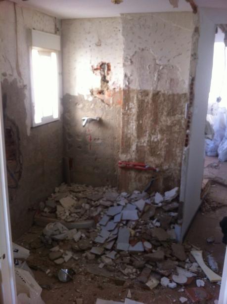 sillas eames reformas zaragoza planta abierta piso alquiler en zaragoza estilo nórdico distribución diáfana blog decoracion interiores 