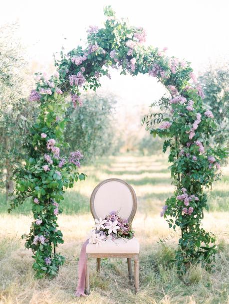 Lilas, Clematis y Heléboro.