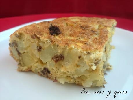 Tortilla de patata y morcilla de Burgos