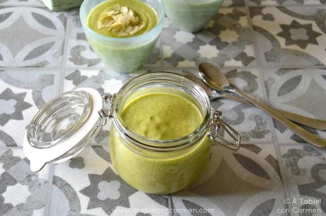 Crema de Calabacín y Aguacate