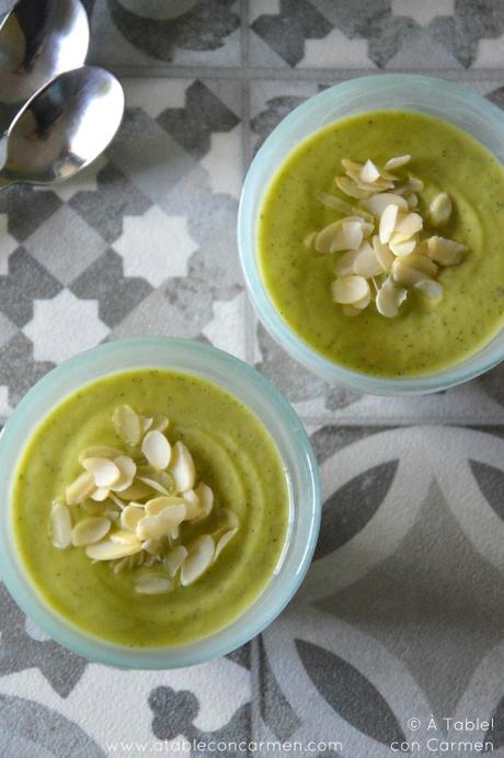 Crema de Calabacín y Aguacate