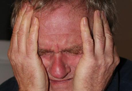 Dolor crónico guardaría relación con el desarrollo de demencia en adultos mayores