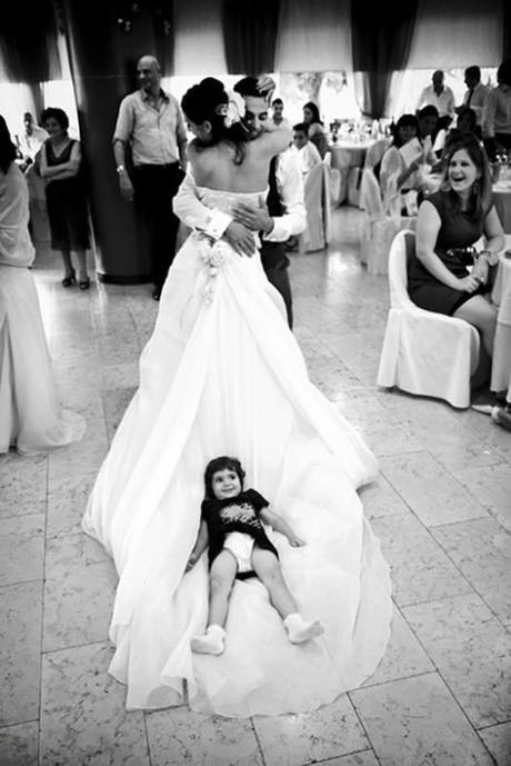 19 Divertidas fotos de bodas que NO fueron planeadas…