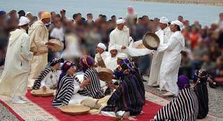 Festival amazigh, con música, baile, comida y lo que se tercie