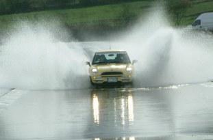 Aquaplaning: 4 consejos