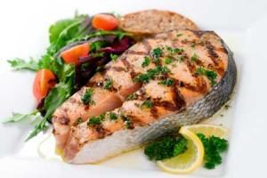Comer pescado ayuda a tener alto el estado de ánimo