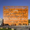 El cubo naranjo / Jakob +Macfarlane Architects © Ronald Halbe