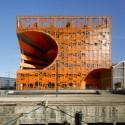 El cubo naranjo / Jakob +Macfarlane Architects © Ronald Halbe