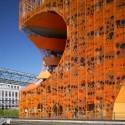El cubo naranjo / Jakob +Macfarlane Architects © Ronald Halbe