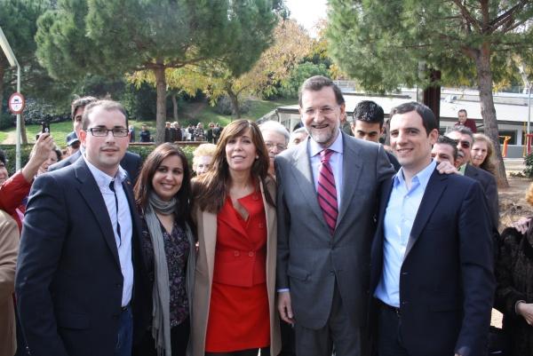 Mariano Rajoy con los Bloggers del PP de Castelldefels