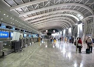 ¿Cómo actuar para evitar los abusos de la policia en los aeropuertos?