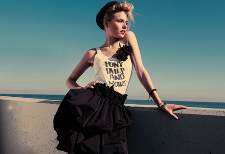 ¿BUSCAS VESTIDO PARA UNA BODA? ETXART & PANNO 2011