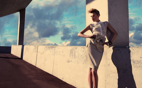 ¿BUSCAS VESTIDO PARA UNA BODA? ETXART & PANNO 2011