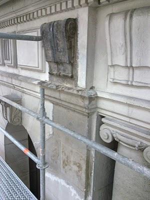 Rehabilitación del Palacio de la Música - Pruebas de restauración en fachada