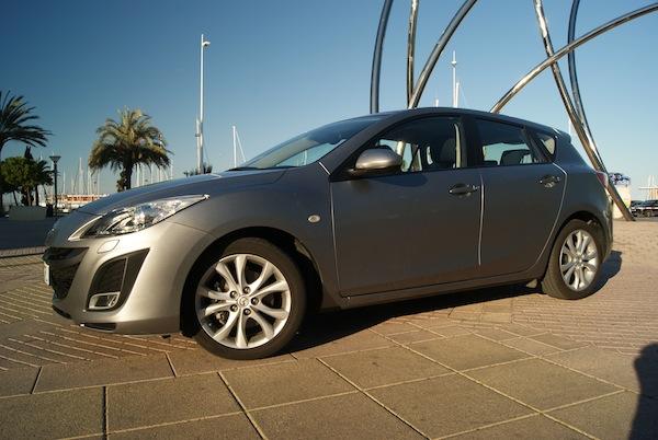 Mazda 3: Born To Run.