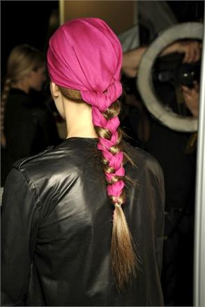 TRÈS CHIC PLAITS