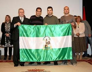 La Corporación Municipal de Huétor Vega rinde homenaje a destacadas personas y colectivos