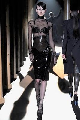 PARIS FW: Mugler Fall 2011