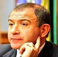 Juez, ¿con quién estás?