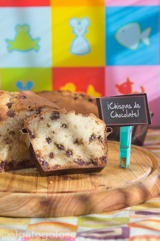 Cake de chispas de chocolate para Carnavales