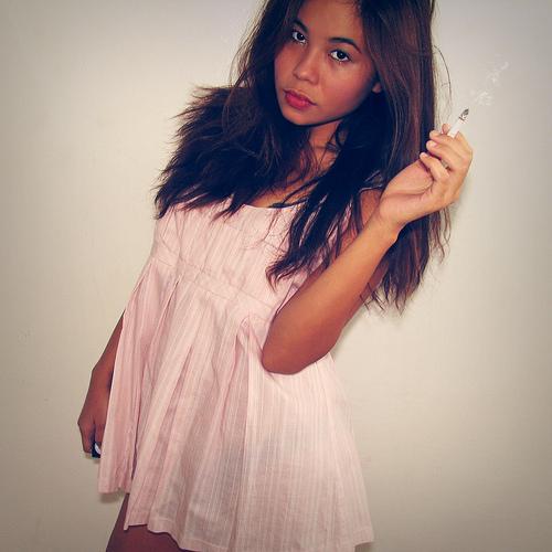 El tabaquismo materno elevaría riesgos de malformación cardíaca en el bebé