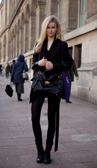 Street style at Paris Fashion Week.