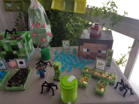 Decoración fiesta infantil Minecraft