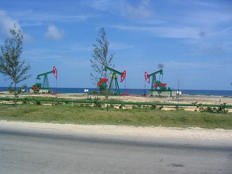 Sin el petróleo de Venezuela el régimen cubano gastaría 1500 millones al año