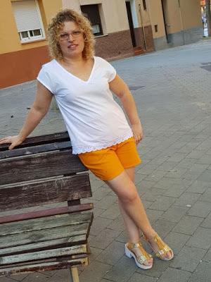 CONJUNTO BLANCO Y NARANJA