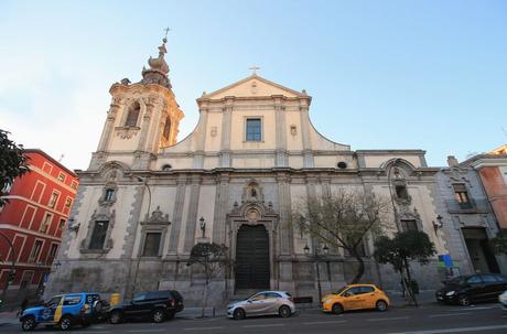 ¿En qué iglesia de Madrid se pueden escuchar cantos gregorianos?