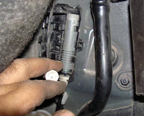 Comprobación del sensor de desgaste de las pastillas de BMW