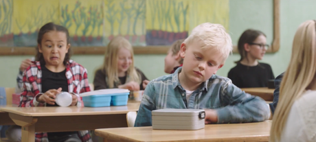 anuncio-noruego-foster-homes-02