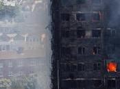 menos doce muertos incendio edificio Londres