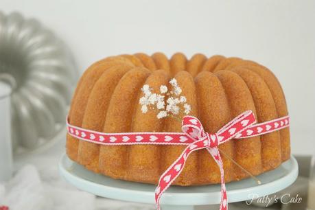 Círculo rojo bundt cake #Bundtbakers