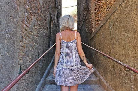 Summer blonde look