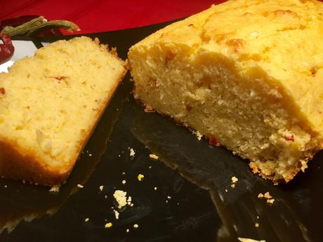 Pan de maíz con guindilla (dulce o salado)