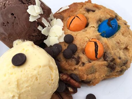 recetas delikatissen Peanut Cookies with M&M’s galletas fáciles galletas caseras cookies peanut butter cookies m&ms Cookies de cacahuetes y chocolate cookies crema de cacahuete cookies chocolate 